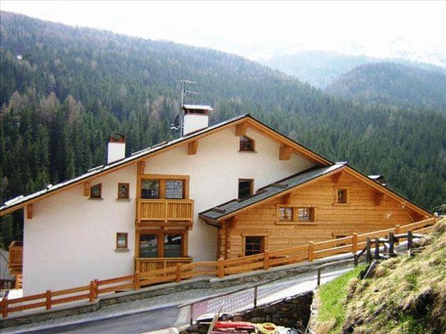Chalet Le Betulle サンタ・カテリーナ・ヴァルフルヴァ エクステリア 写真
